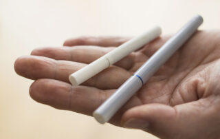 Plain packaged vapes